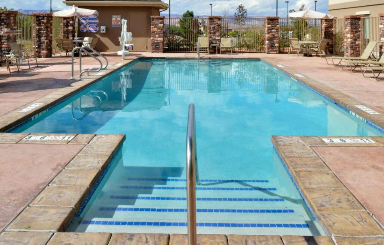Holiday Inn Express & Suites Page - Lake Powell Area By Ihg Exteriör bild