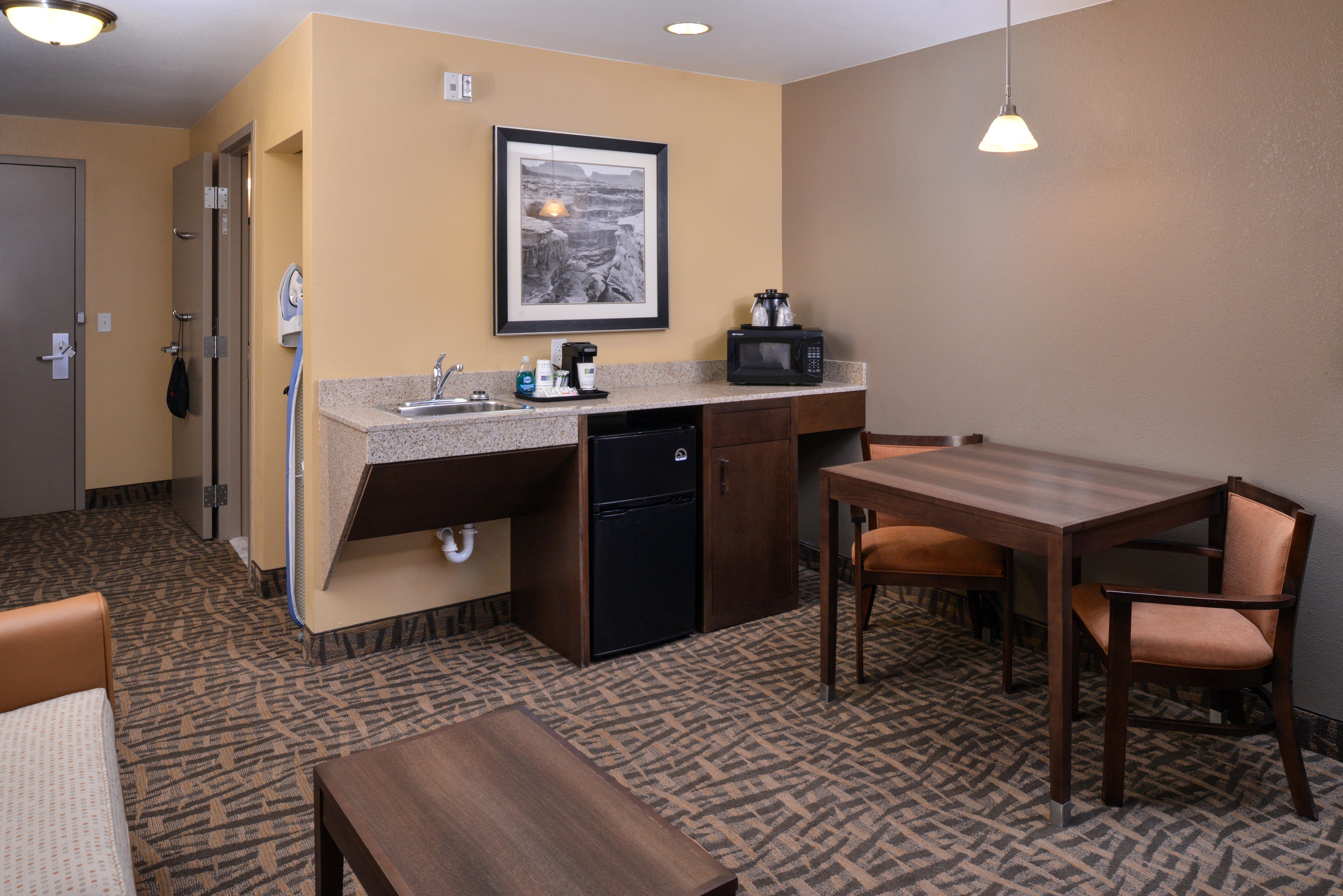 Holiday Inn Express & Suites Page - Lake Powell Area By Ihg Exteriör bild