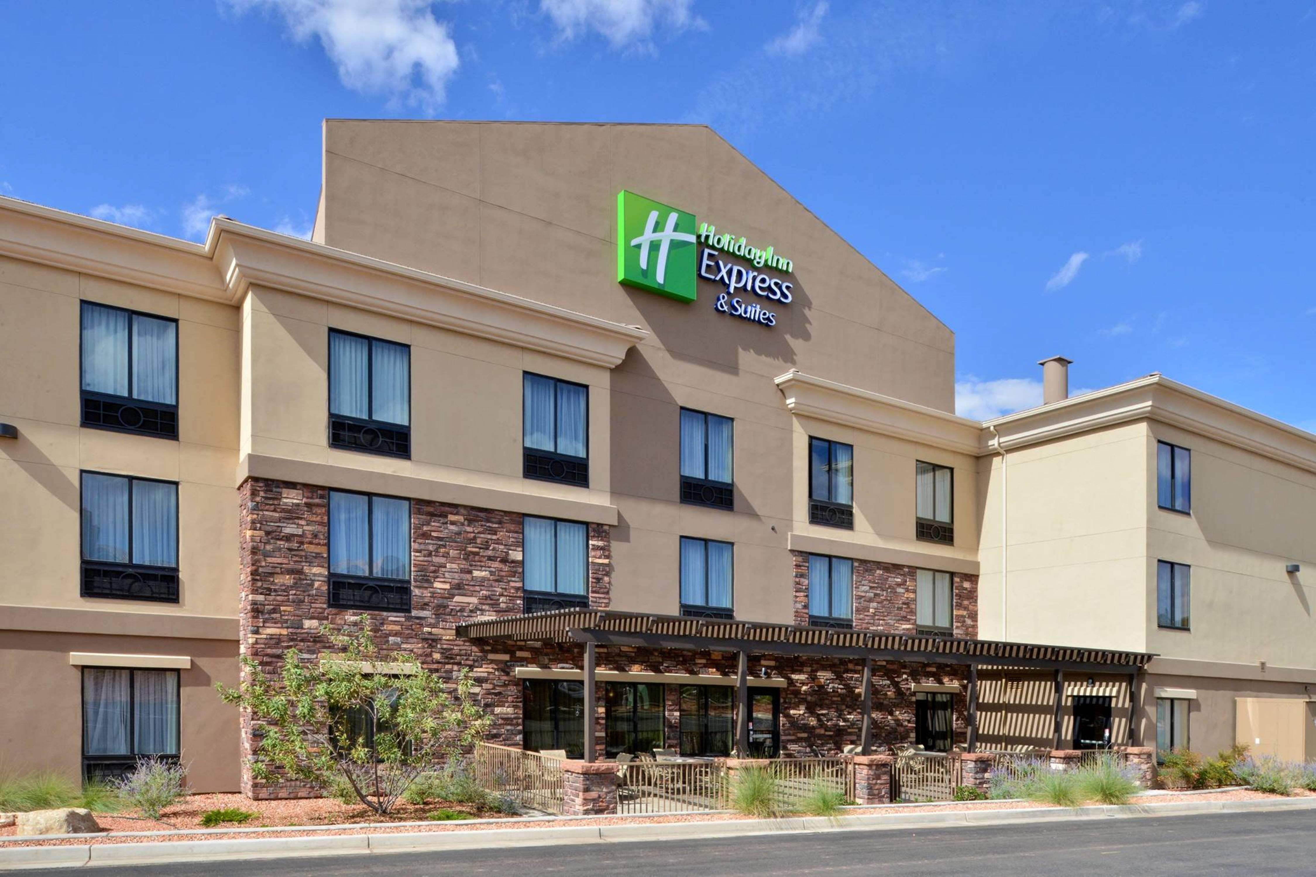 Holiday Inn Express & Suites Page - Lake Powell Area By Ihg Exteriör bild